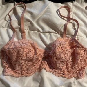 Lace Underwire Bra in Peach
